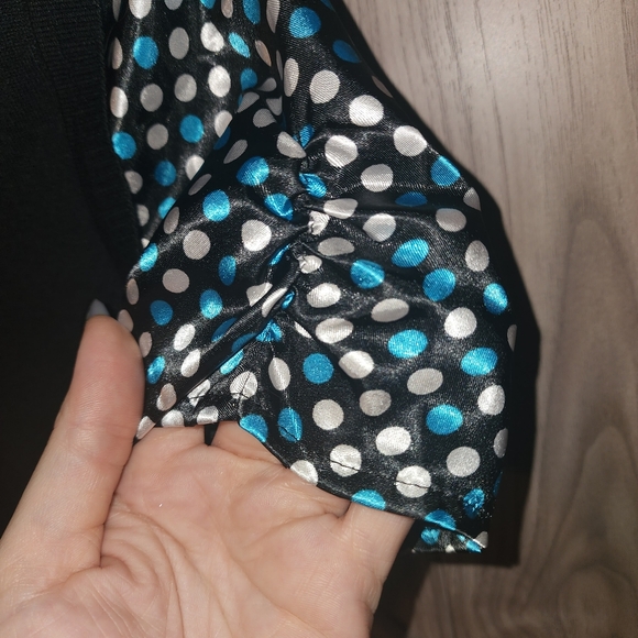 Chic Polka Dot Blouse with Black Vest Overlay - Picture 2 of 6